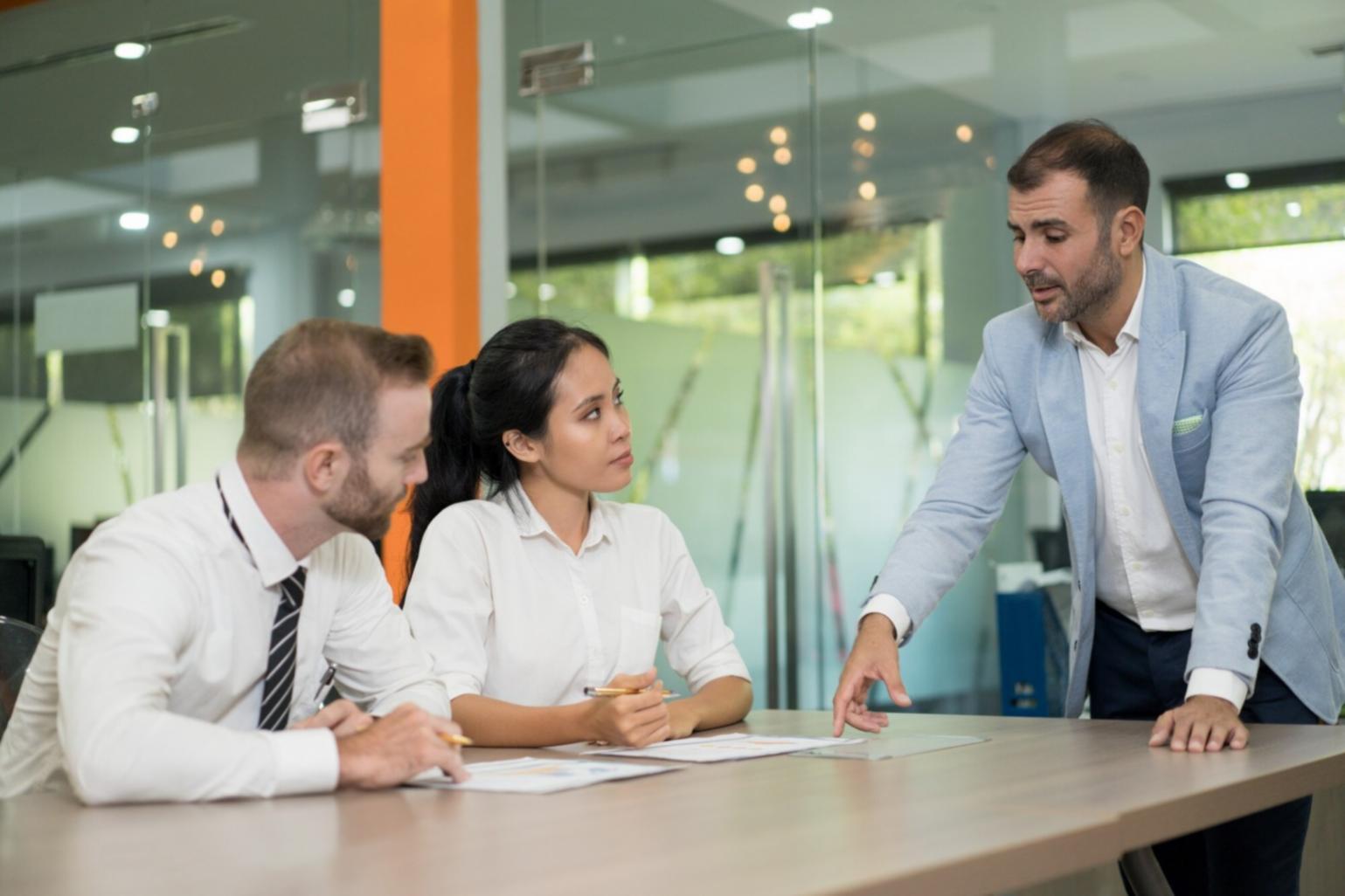 Espace de travail collaboratif voronivoovius